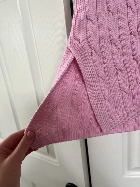 Ralph Lauren Light Pink Cable V-Neck Sweater - Picture 4 of 4